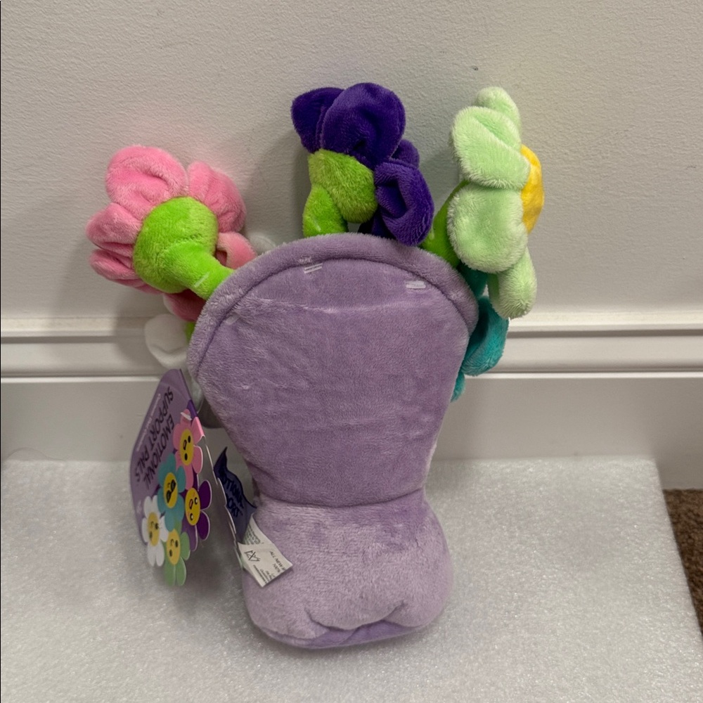 Emotional Support Flower Plush pals Bouquet NWT - Picture 3 of 3